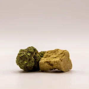 Cali weed bundle Lemon Haze och Blond Lebanese hash och buds i en paketdeal.